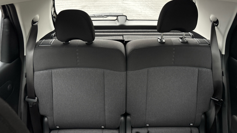 Hyundai INSTER 85kW 02 49kWh 5dr Auto Electric Hatchback